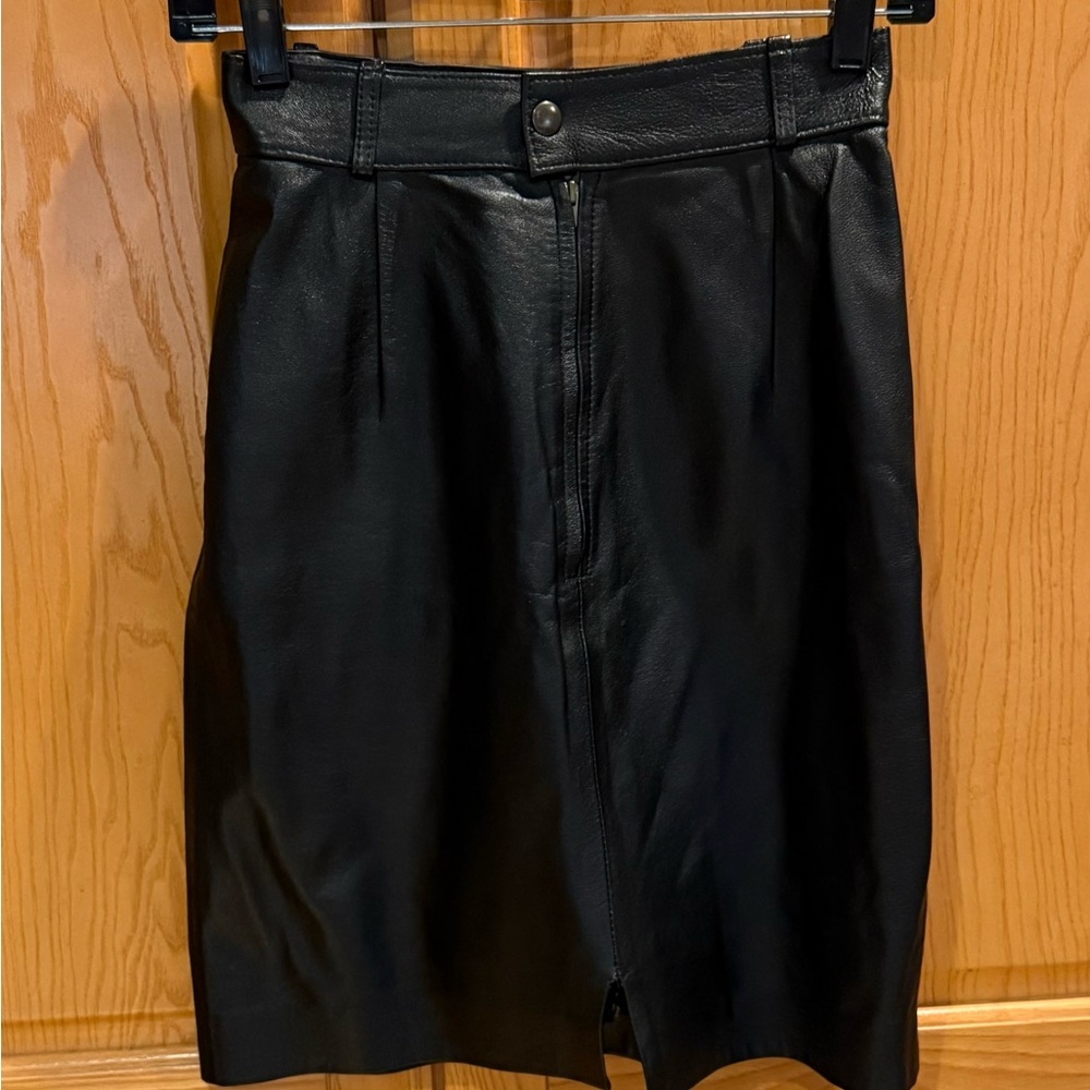Vintage Nicky Joelle Paris Black Leather Skirt Made in France - Size XS